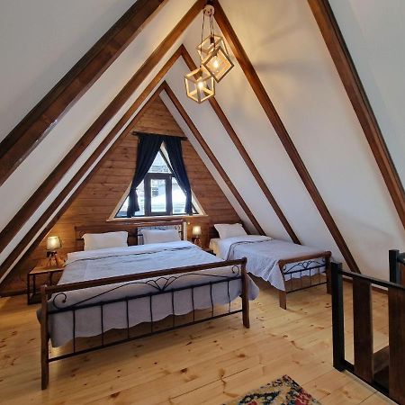 Kazbegi Hut Cottage エクステリア 写真