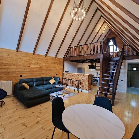 Kazbegi Hut Cottage エクステリア 写真