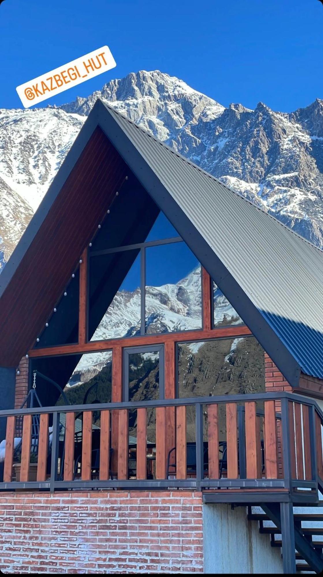 Kazbegi Hut Cottage エクステリア 写真